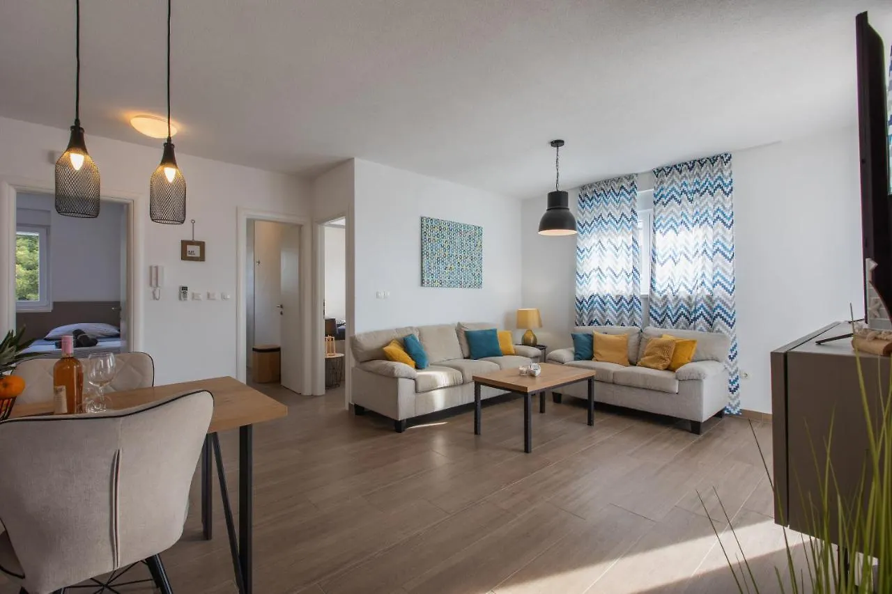 Apartman Jana Trogir 0*,  Croatia